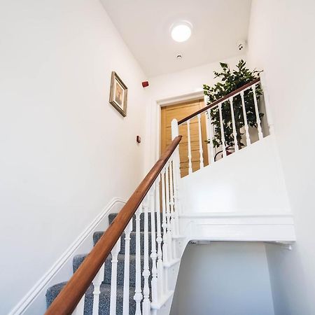 York Crescent Apartments Екстериор снимка