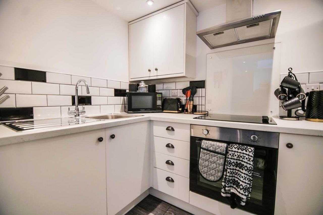 York Crescent Apartments Екстериор снимка