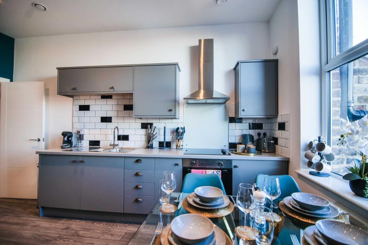 York Crescent Apartments Екстериор снимка